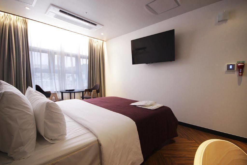 Busan Platinum Hotel Nampo Exterior photo